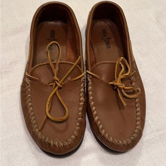 Minnetonka Shoes Mens Minnetonka Leather Moccasins Size 95